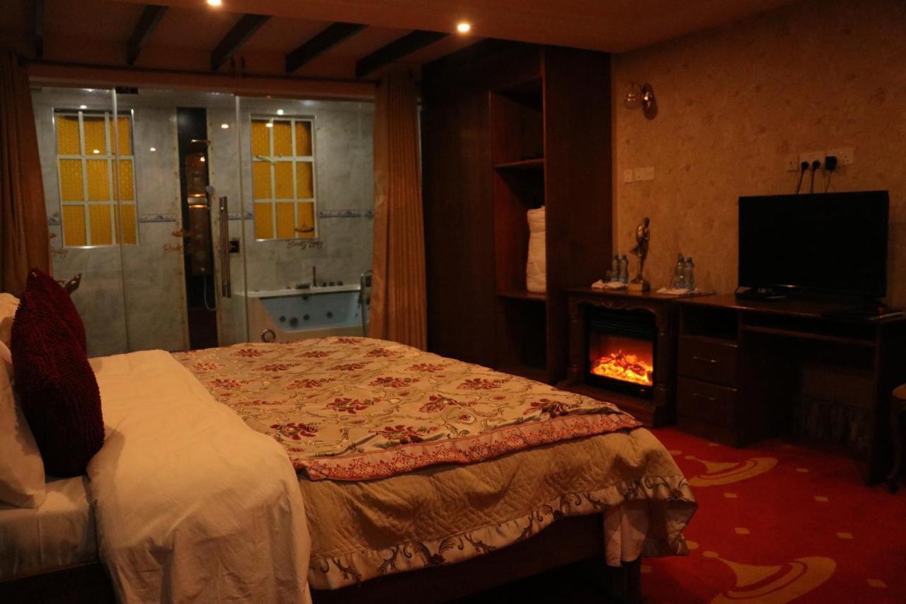Brooks Lodge Nakuru Eksteriør billede