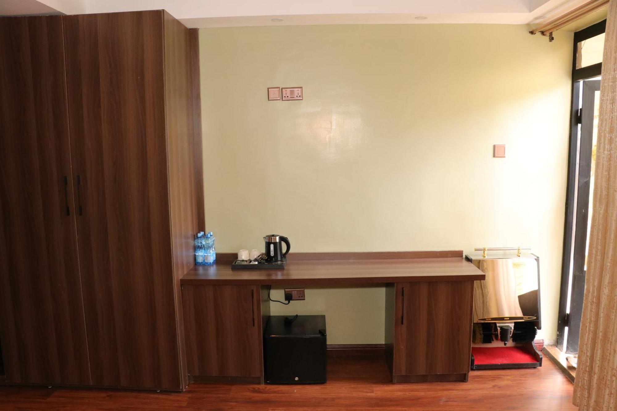 Brooks Lodge Nakuru Eksteriør billede